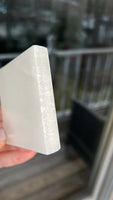 Selenite Charging Plate